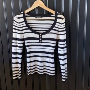 WHBM long sleeve scoop neck top